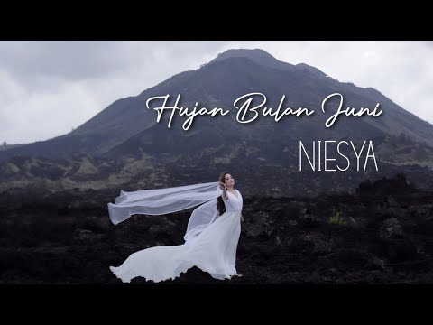 Niesya - Hujan Bulan Juni (Official Music Video)